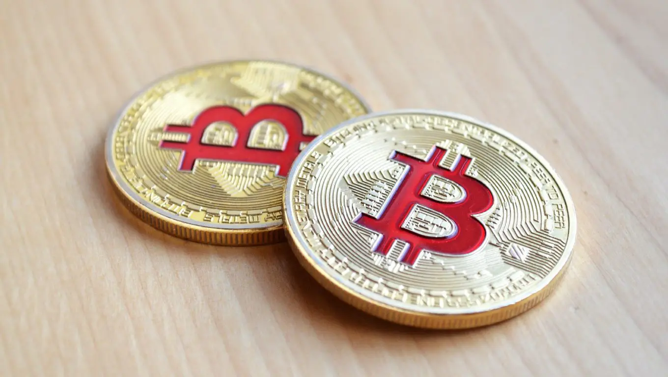 Bitcoin: attacco ai 23.000$