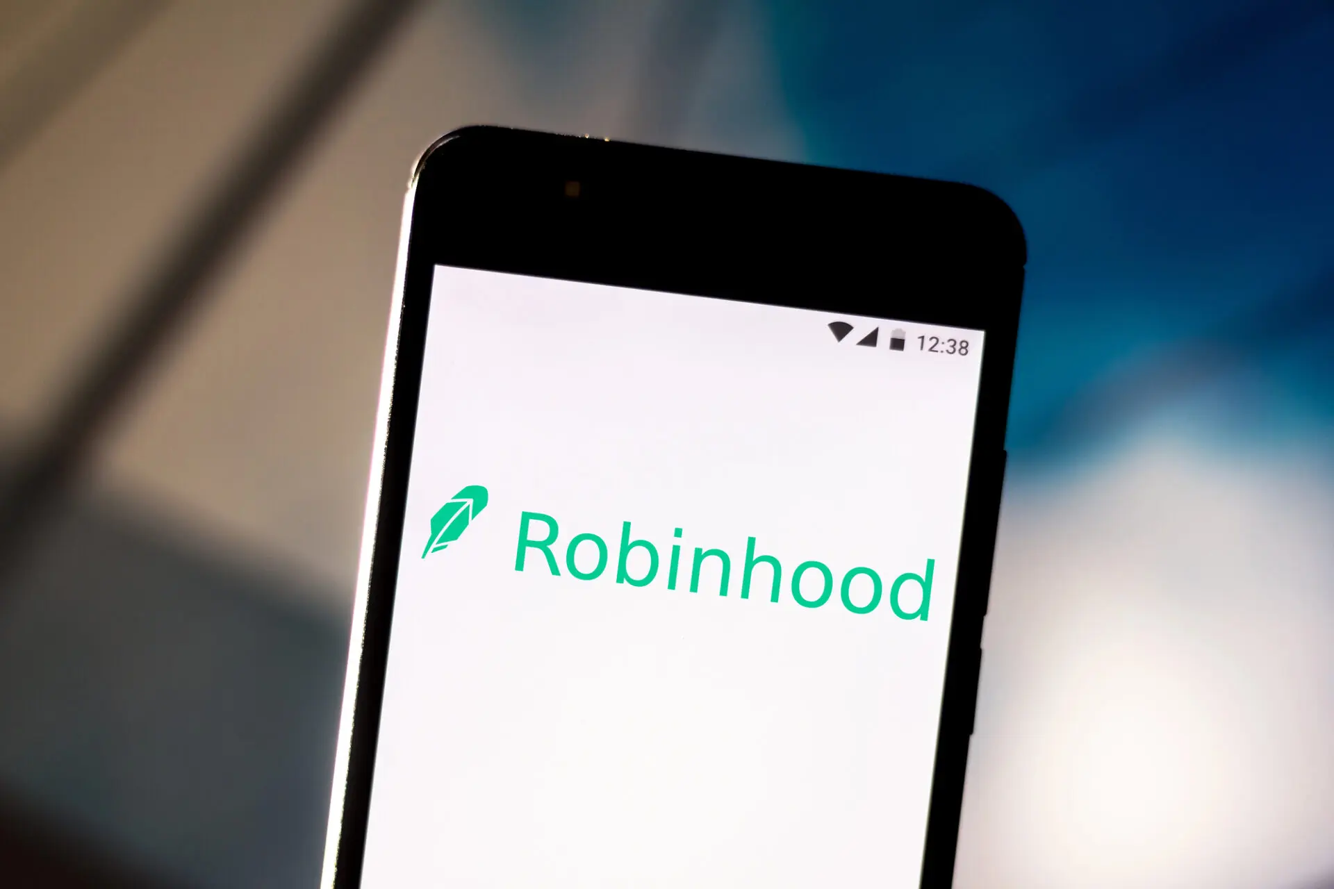 Robinhood: utili RECORD, e grazie alle crypto