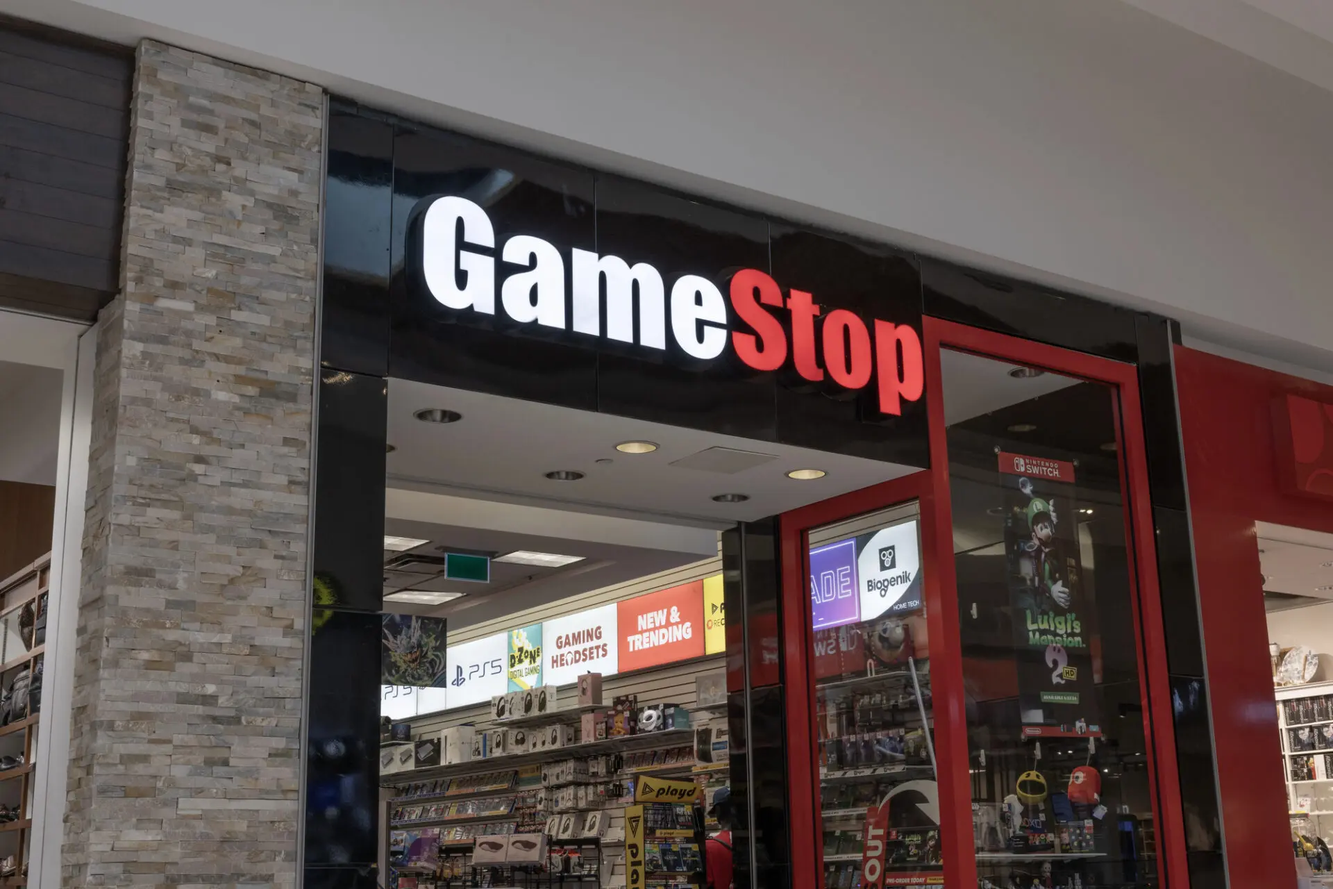 Anche GameStop aggiunge Bitcoin alla tesoreria aziendale