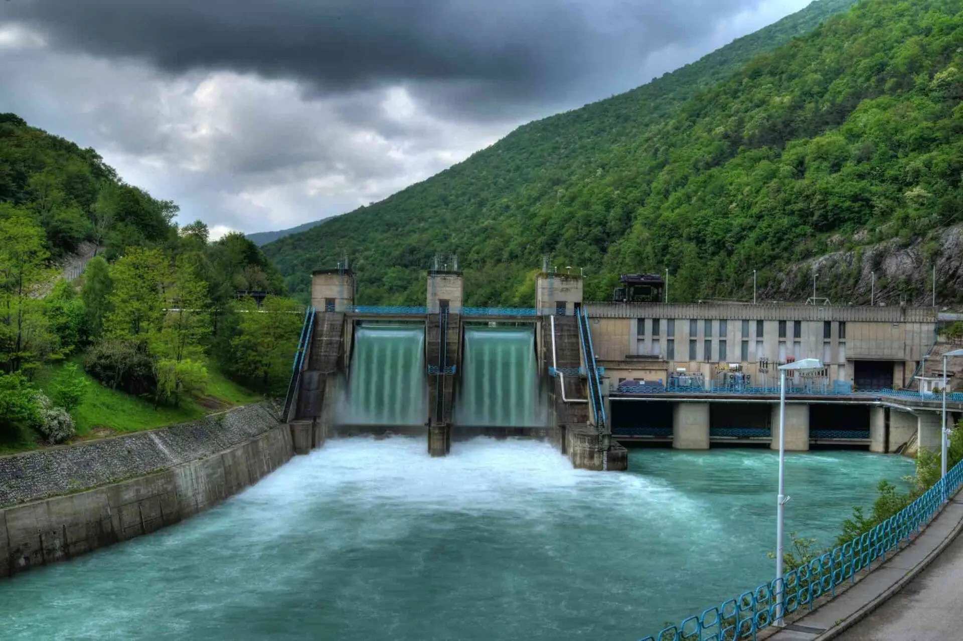 Crypto: Azimut investe nel mining in Italia