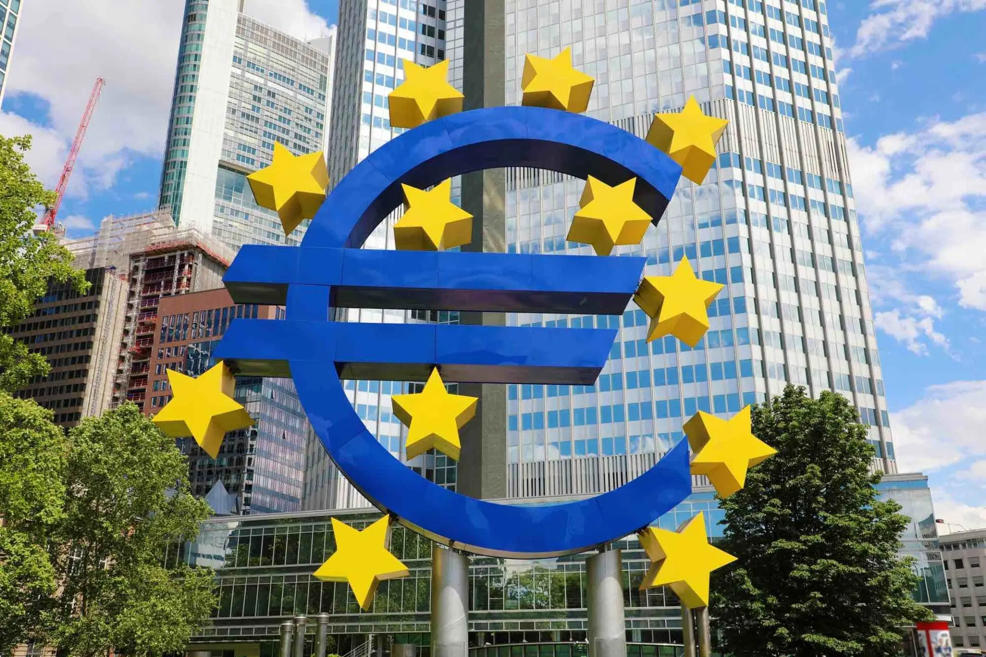 La BCE taglia i tassi! È la prima volta da luglio 2022