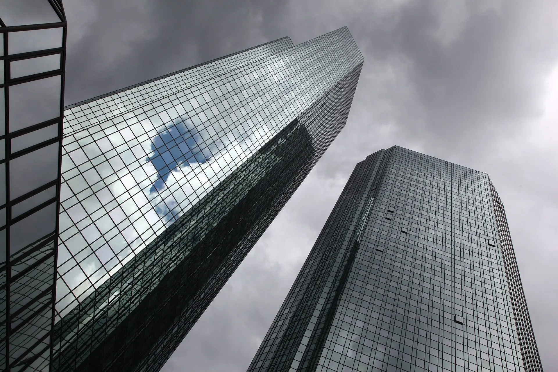 Deutsche Bank pianifica i suoi investimenti in crypto