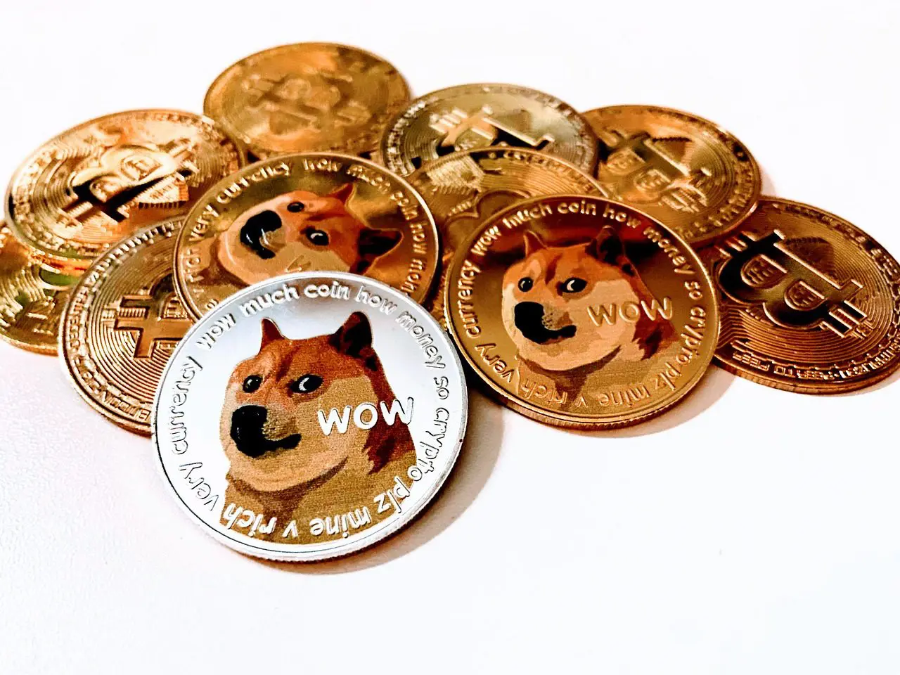 Le transazioni della chain Dogecoin superano Bitcoin