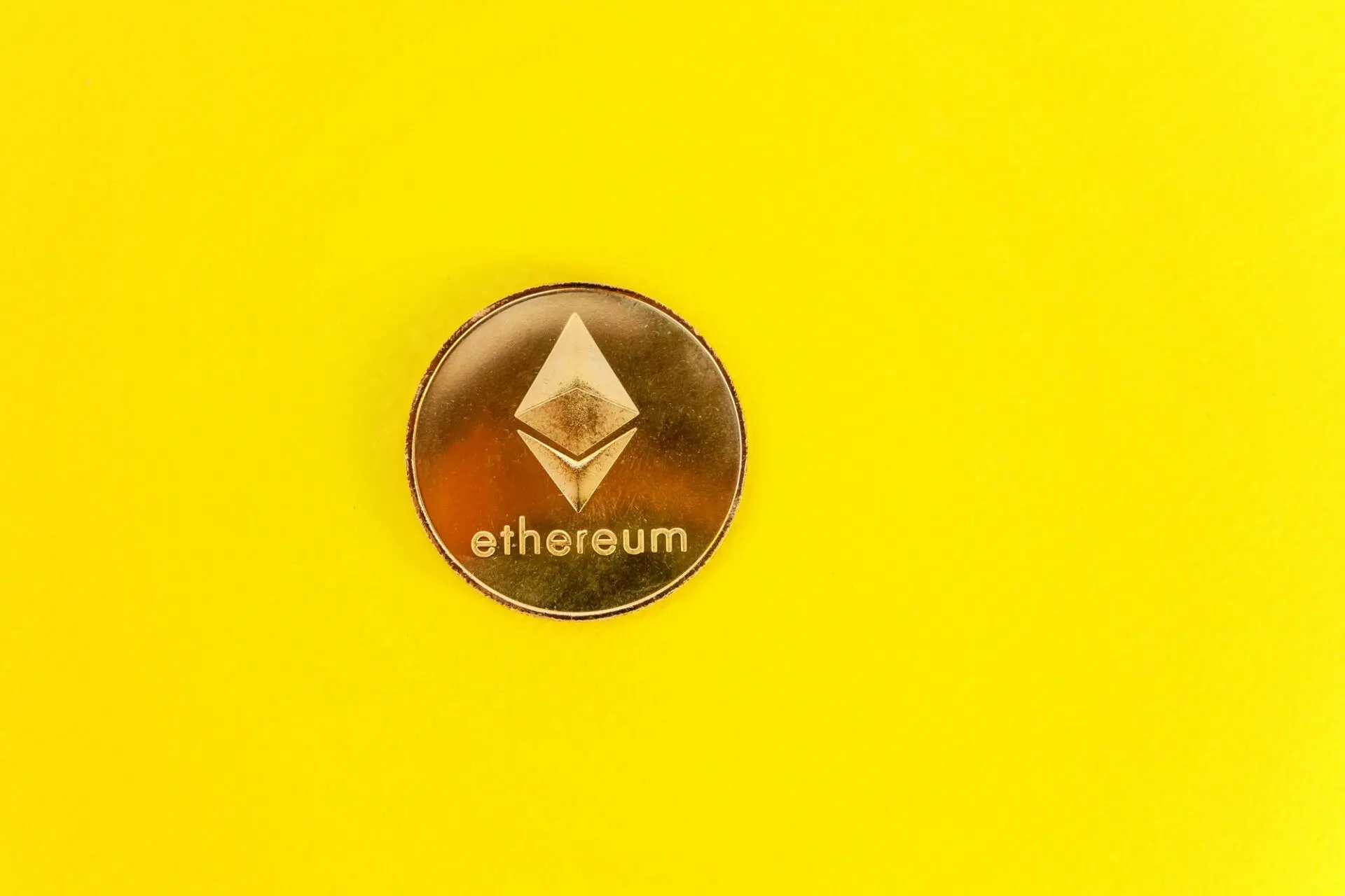 Ethereum: le whale accumulano e scommettono su ETH a $3k