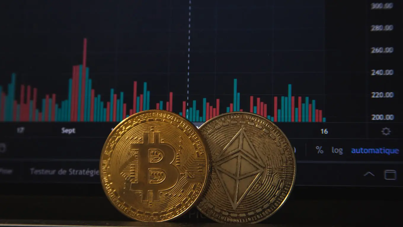 Che differenza c'è tra Ethereum e Bitcoin?