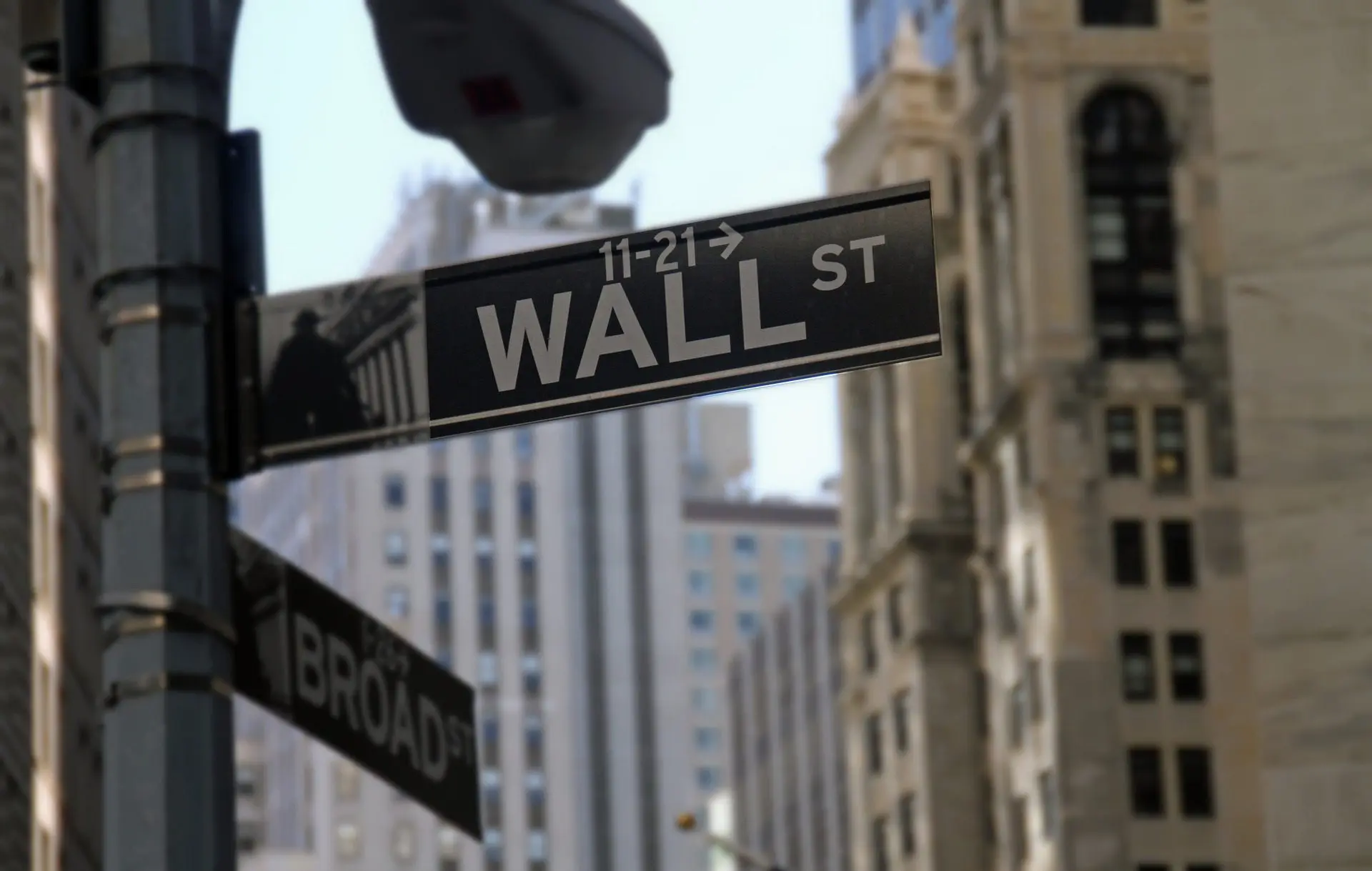 Goldman Sachs include le crypto nel report sulle assicurazioni