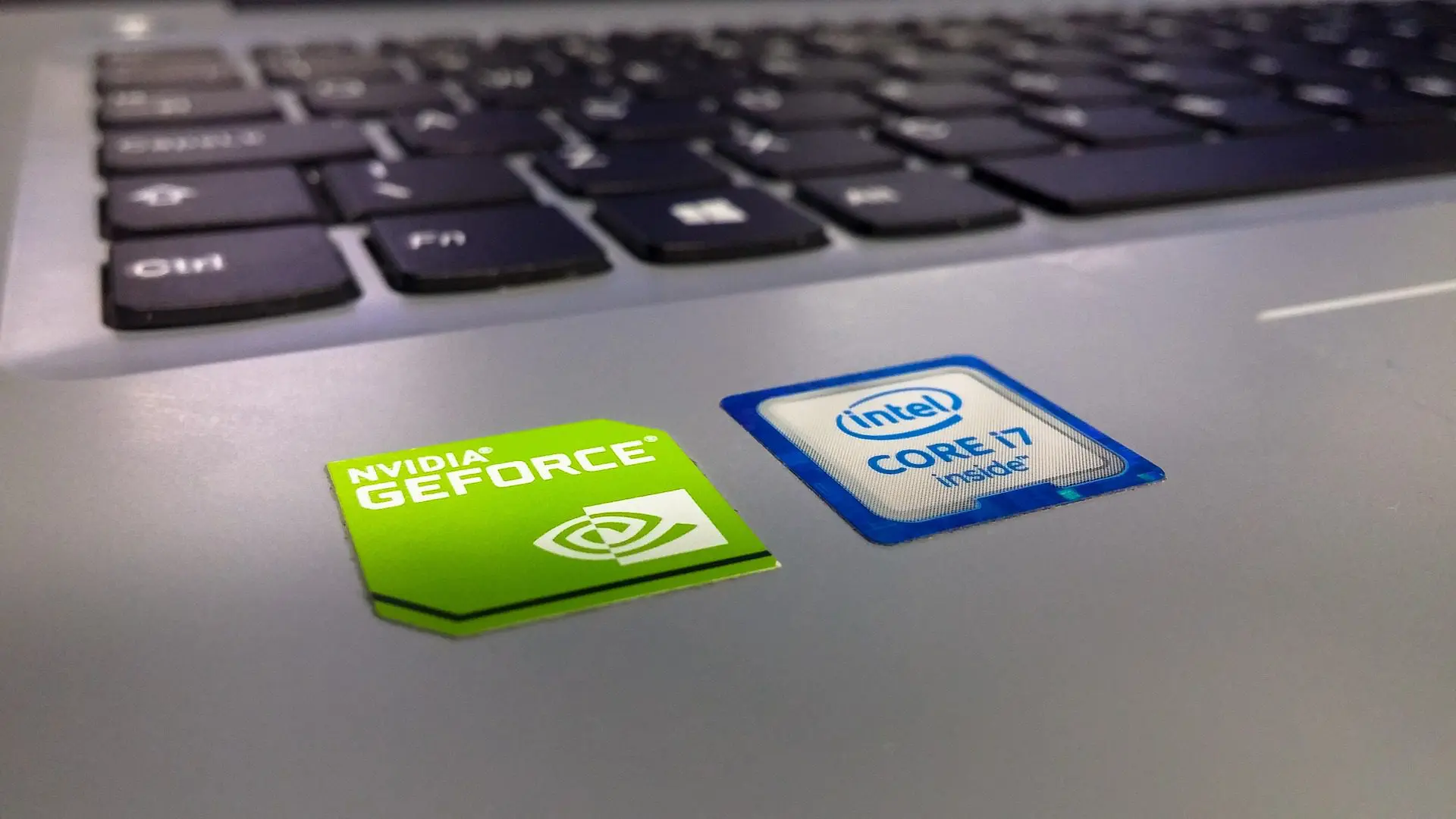 Intel e Google ampliano gli orizzonti al settore delle criptovalute