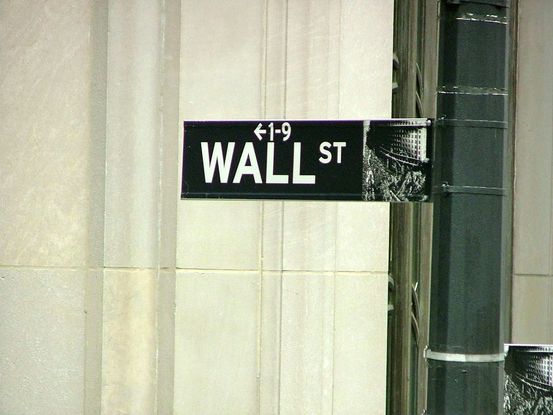Morgan Stanley, una delle più grandi Banche, detiene Bitcoin