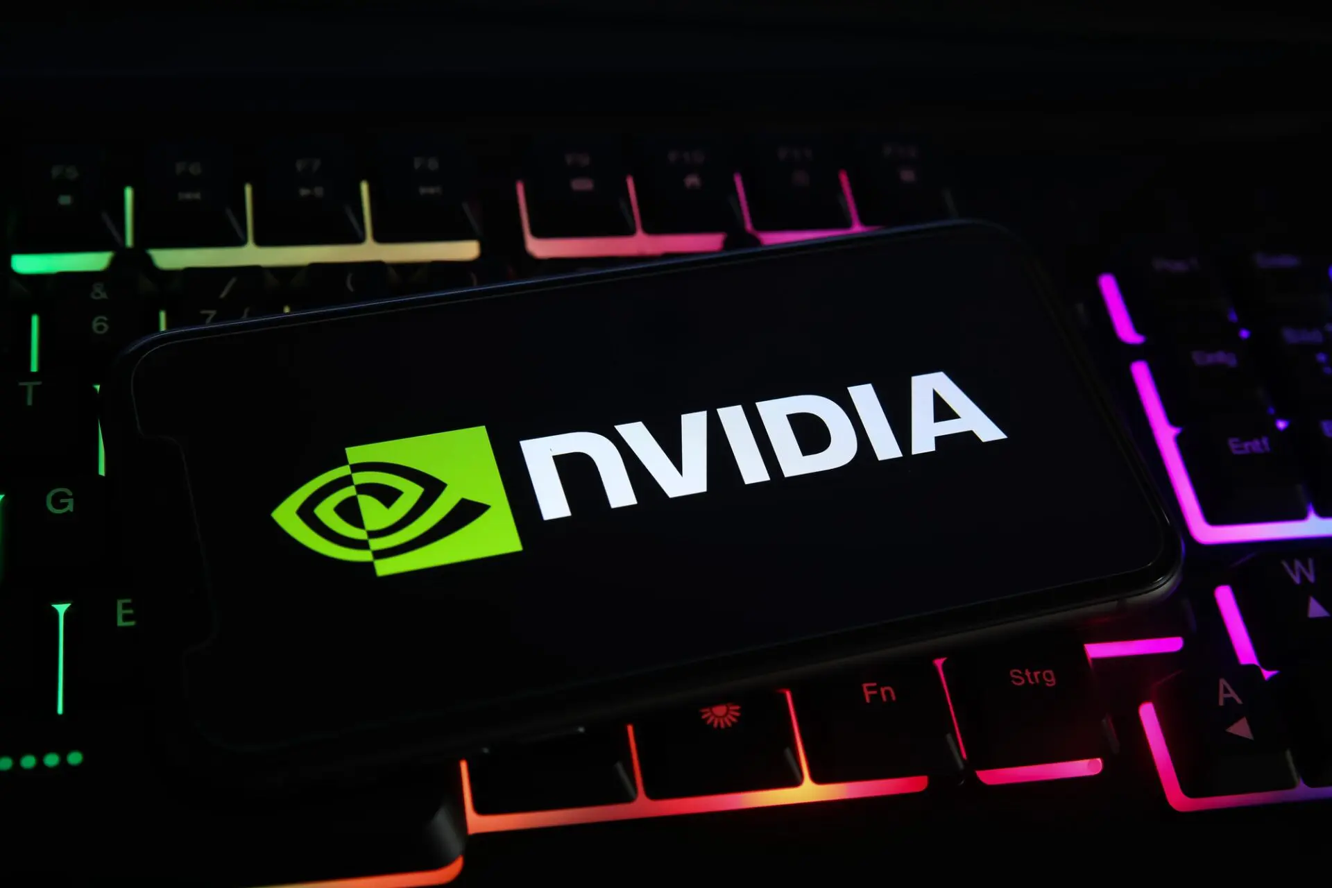 Nvidia indica la via per l’AI: la reazione del mercato crypto