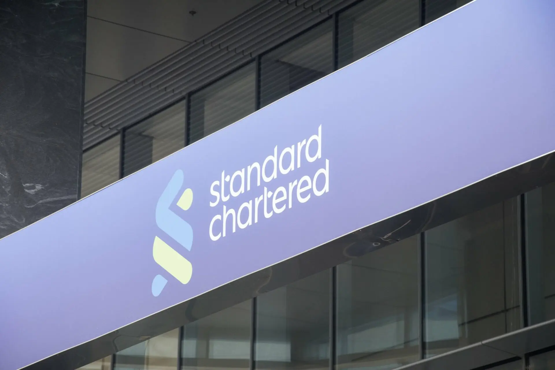Bitcoin a 200.000$ dopo l'ETF: la previsione di Standard Chartered