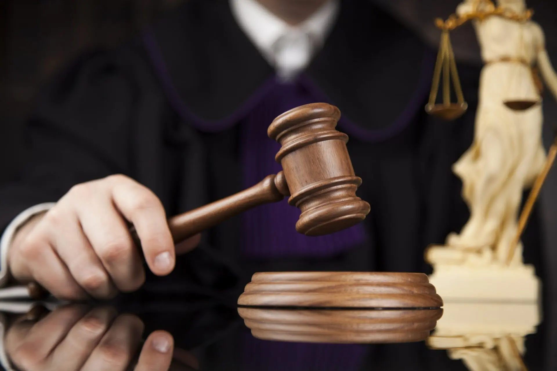 Coinbase smaschera la SEC e il piano per fermare le crypto