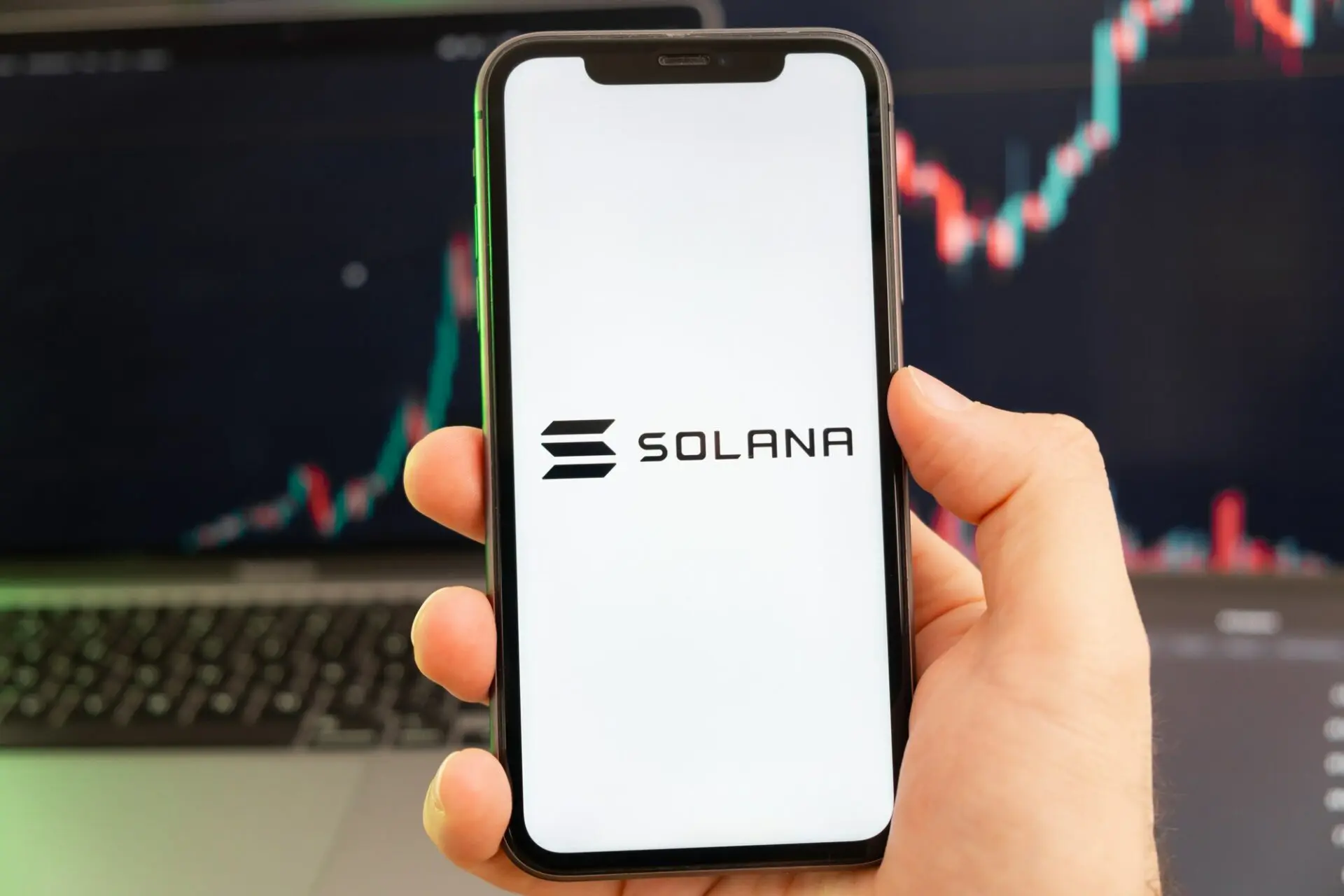 Solana: per il nuovo Saga raggiunti i 100mila pre-order