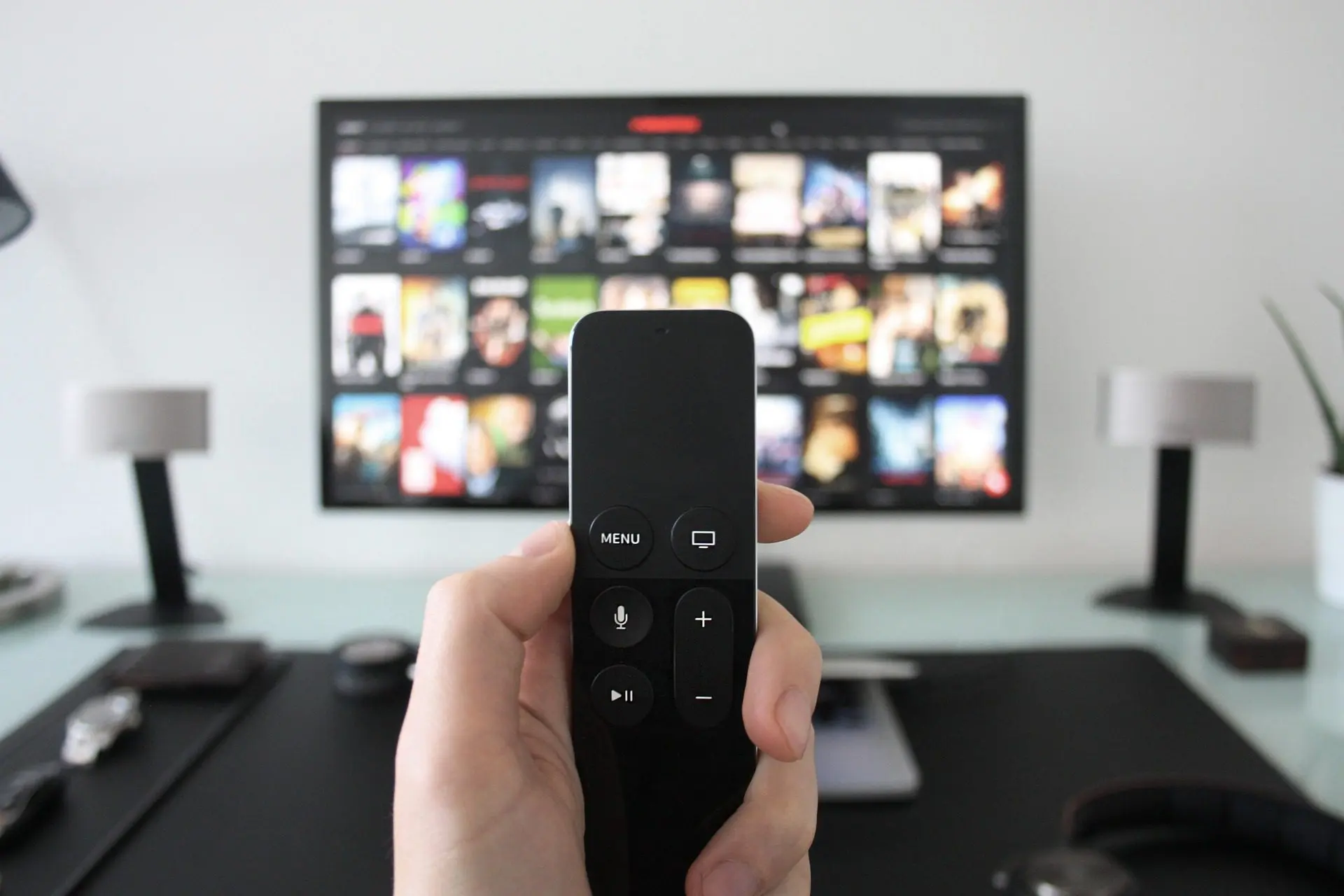 Con LG gli NFT arrivano anche sulle smart TV