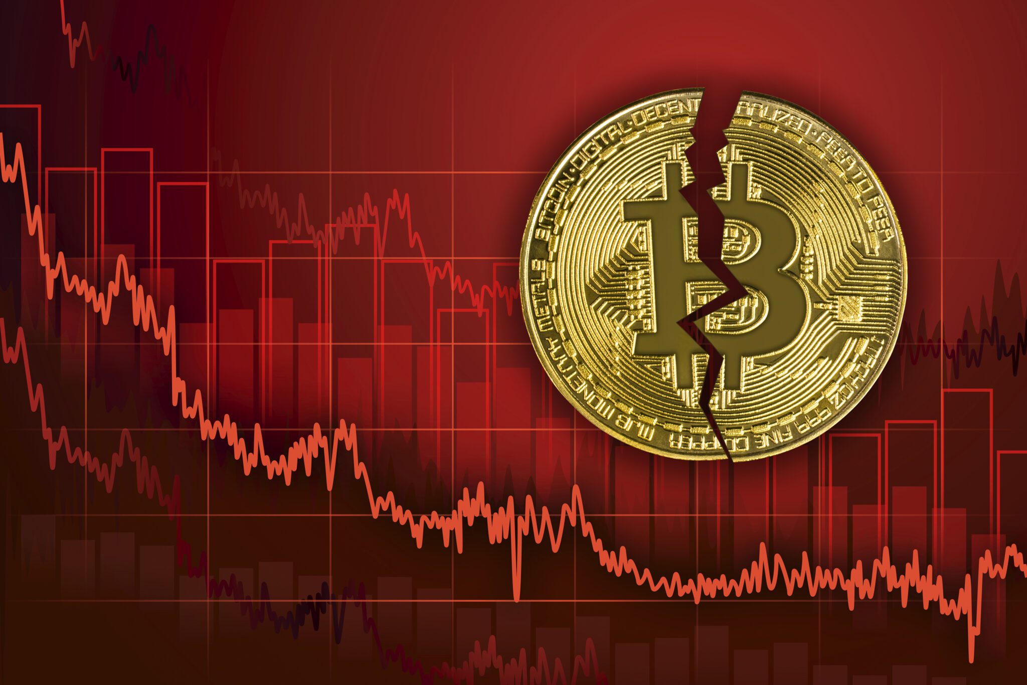 Bitcoin e criptovalute crollano: che è successo?