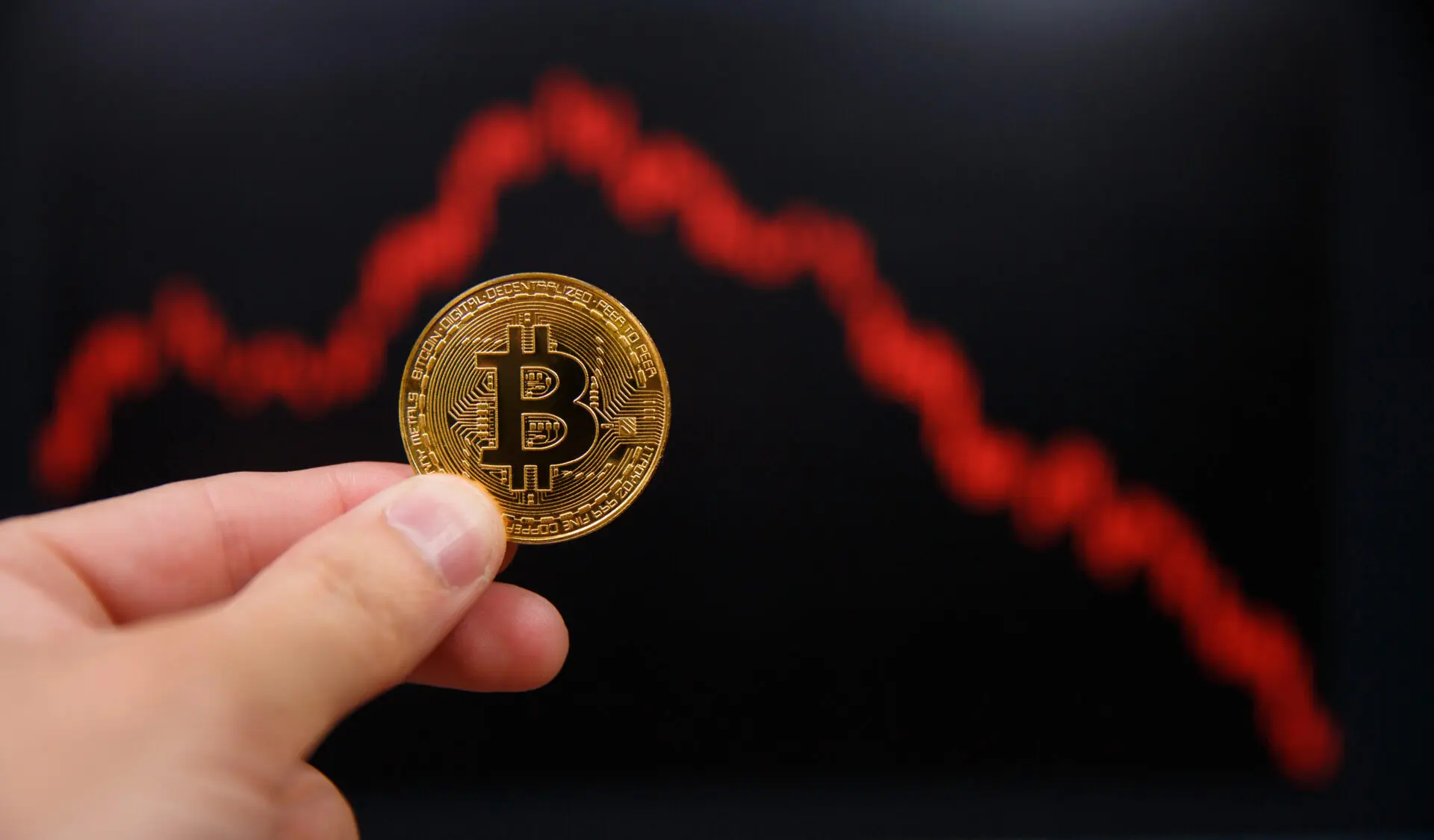 Bitcoin “CROLLA” verso i $91k: cosa sta succedendo?