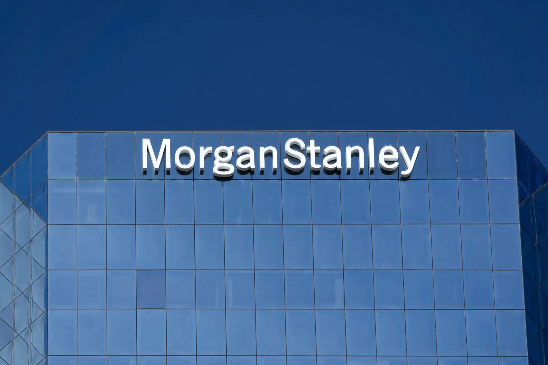 Morgan Stanley punta a un maggior “coinvolgimento” in Bitcoin