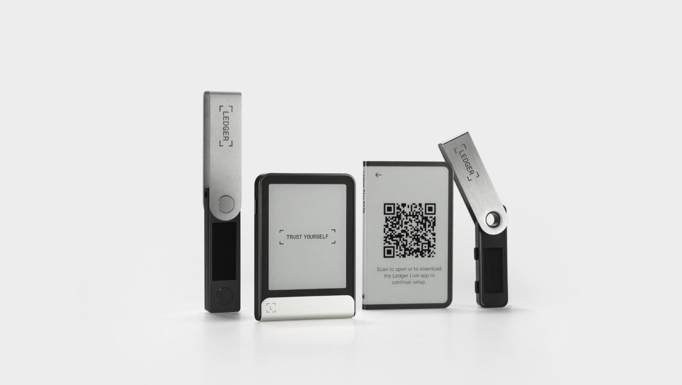 Flex vs. Ledger Nano: what's different?