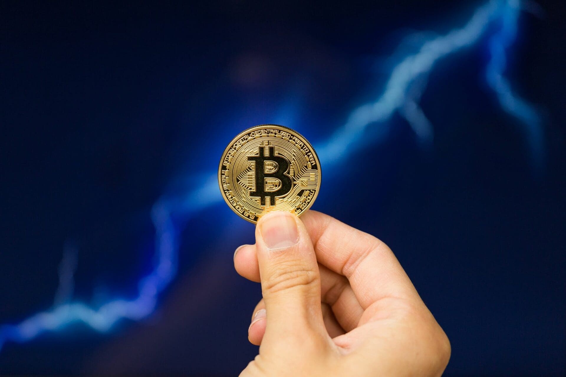Bitcoin: per la prima volta una banca integra il Lightning Network!