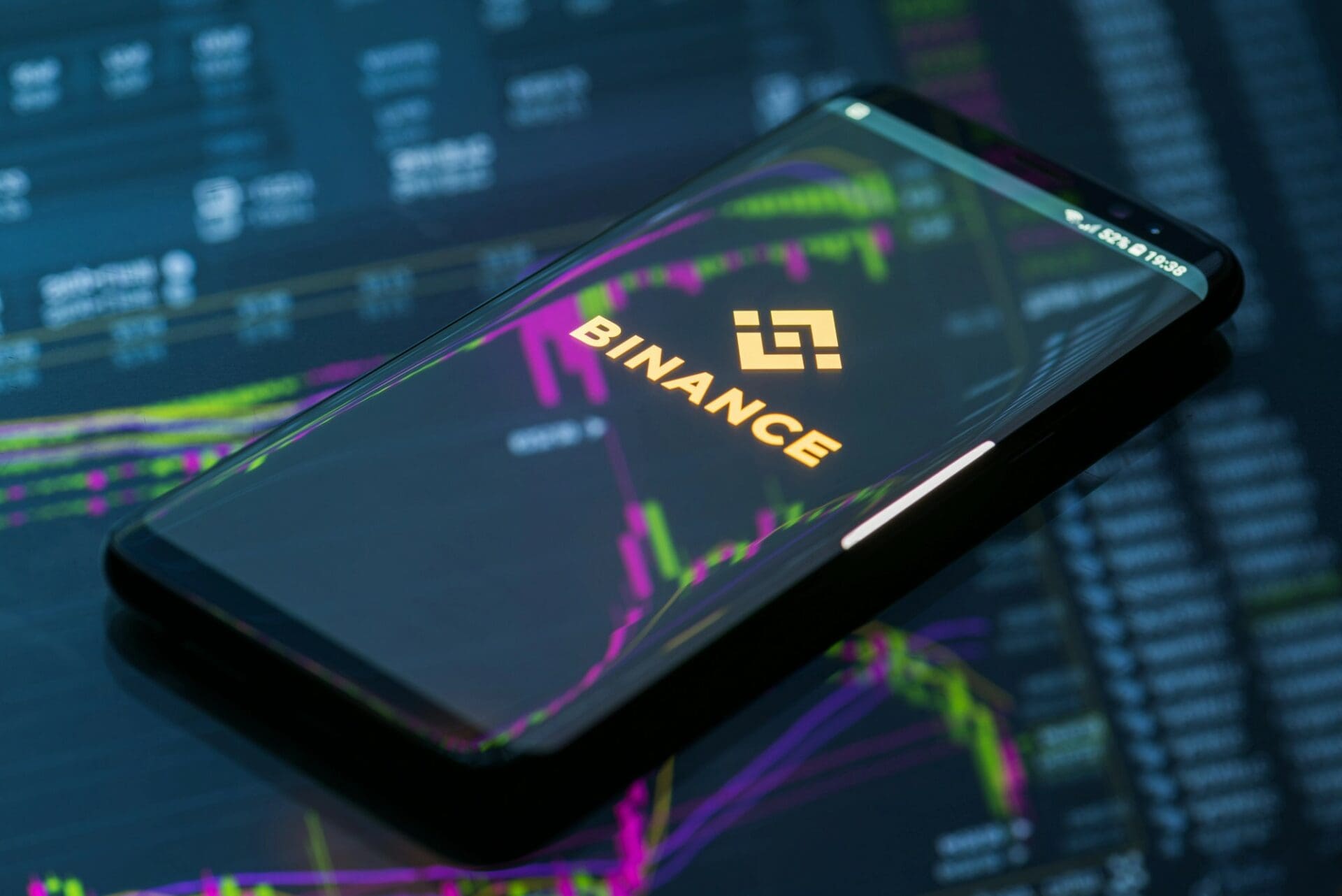 Binance: arrivano gli airdrop per gli “HODLer” di BNB