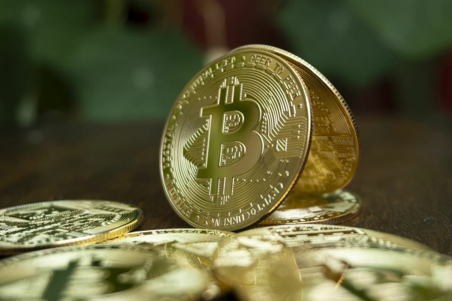 Crollo Bitcoin a $66k all’apertura dei mercati: CHE SUCCEDE?