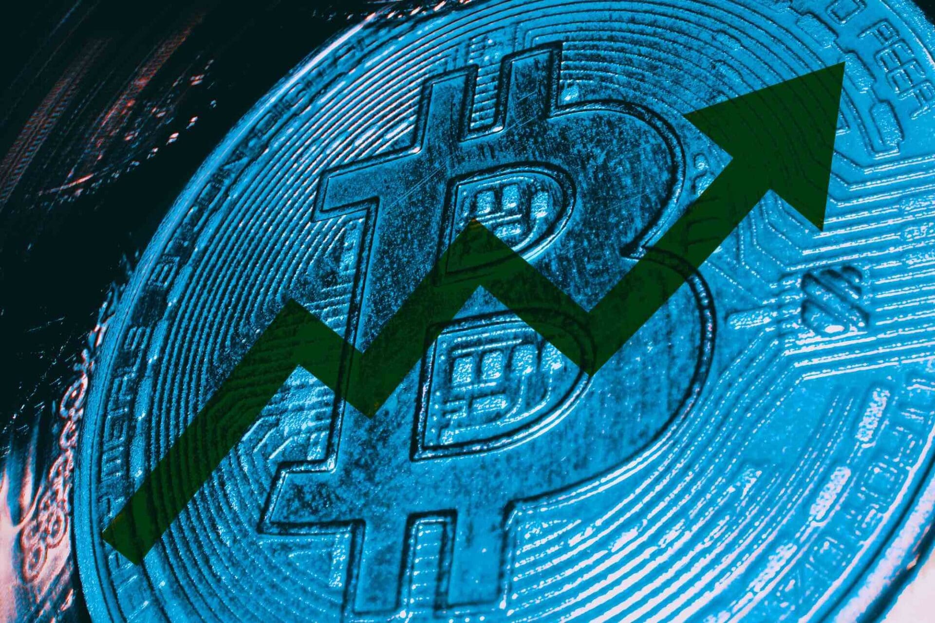 Bernstein alza di nuovo il tiro: “Bitcoin a $200k nel 2025”!