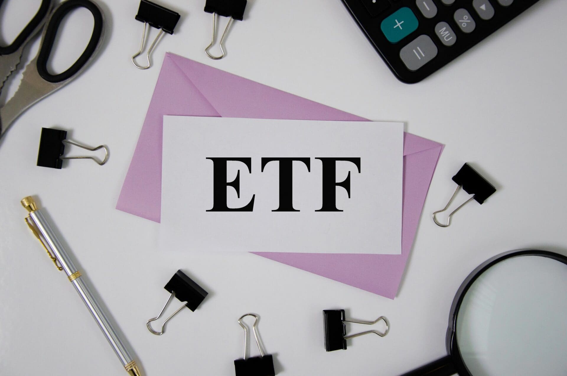 Investimenti crypto: outflow a $435 mln, soffrono gli ETF