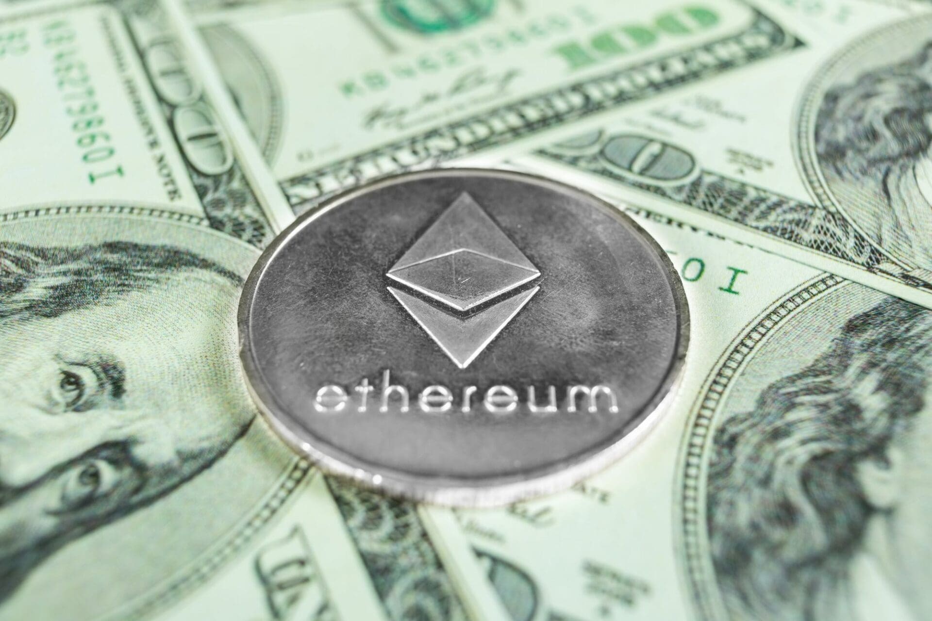 ETF spot Ethereum: ARRIVANO commissioni e ultimi documenti