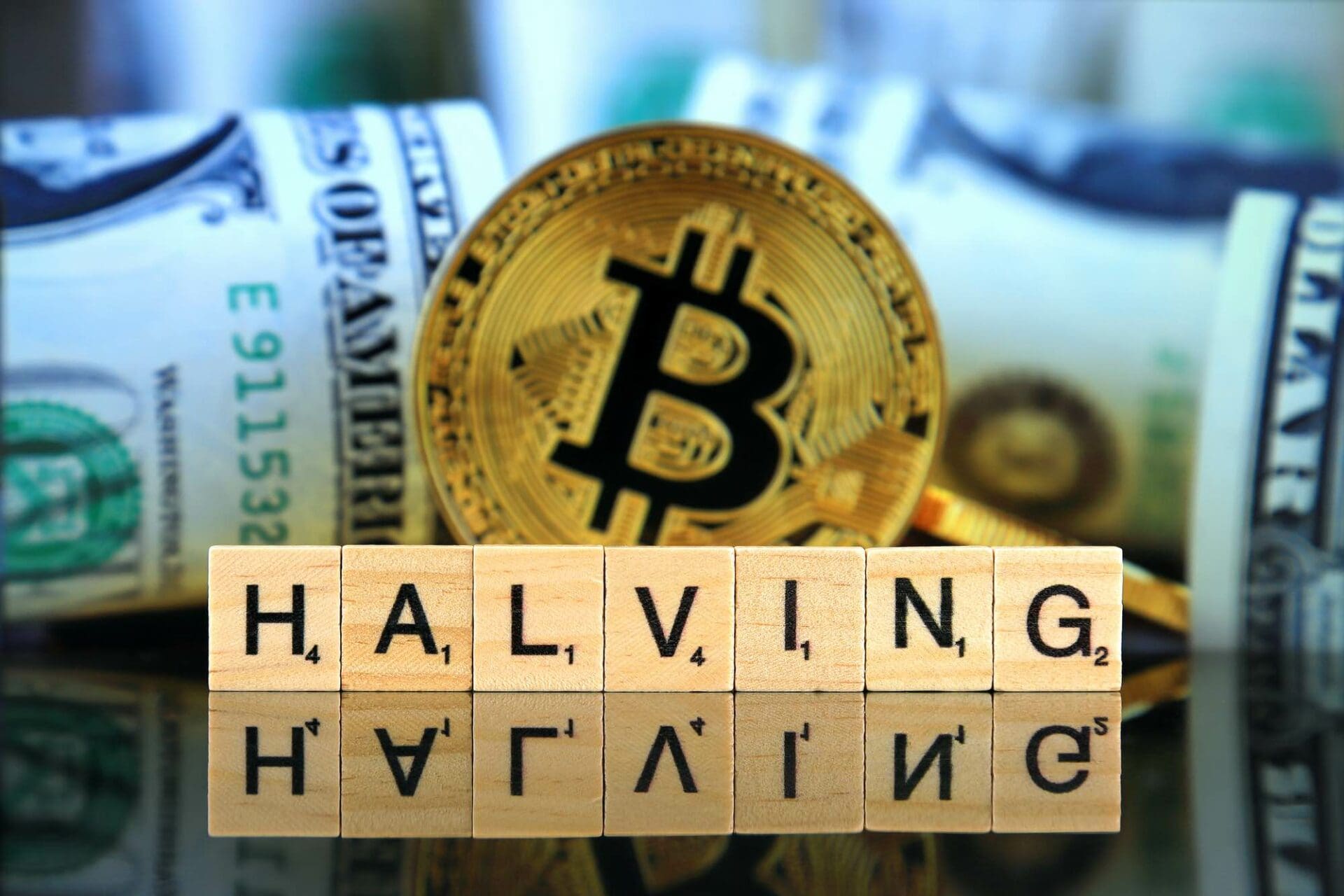 Bitcoin: con l’halving, in arrivo lo “shock dell’offerta” 