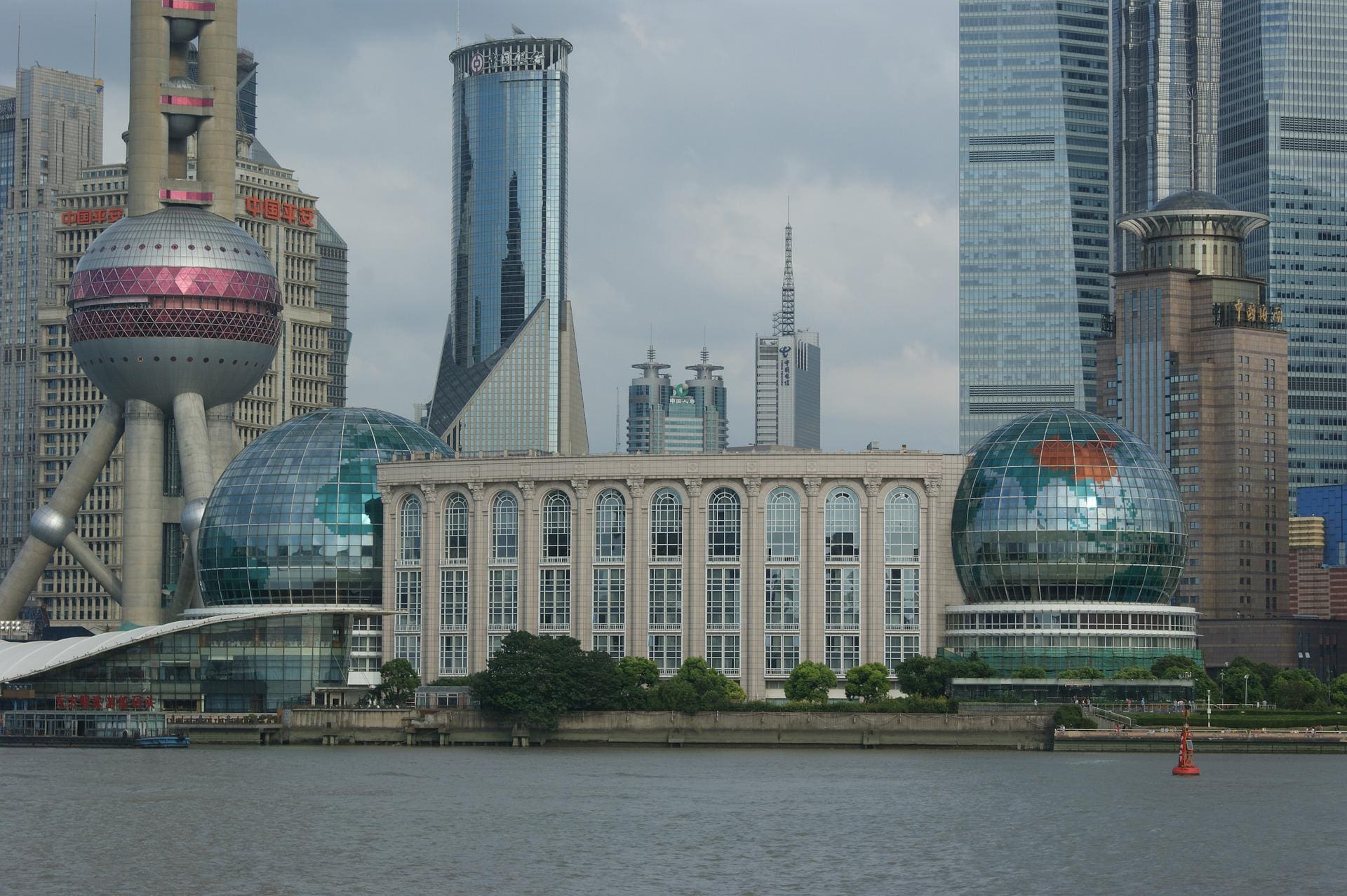 Shanghai punta a lanciare più di 100 aziende nel metaverso